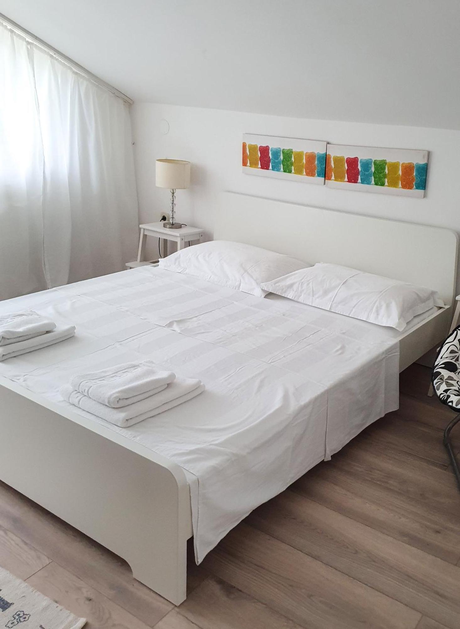 Apartments Lukas ノヴィ・ヴィノドロスキー 部屋 写真